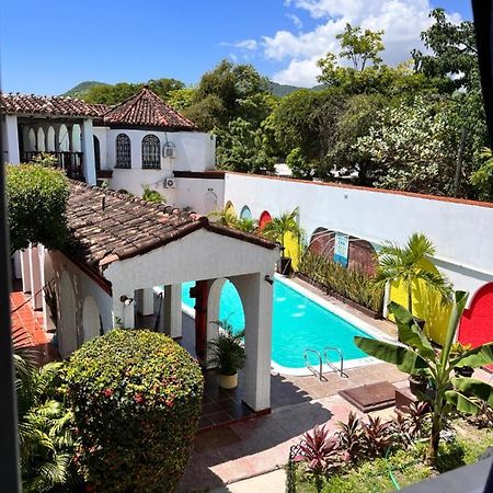The Chill in Mansion Hostel Santa Marta Esterno foto