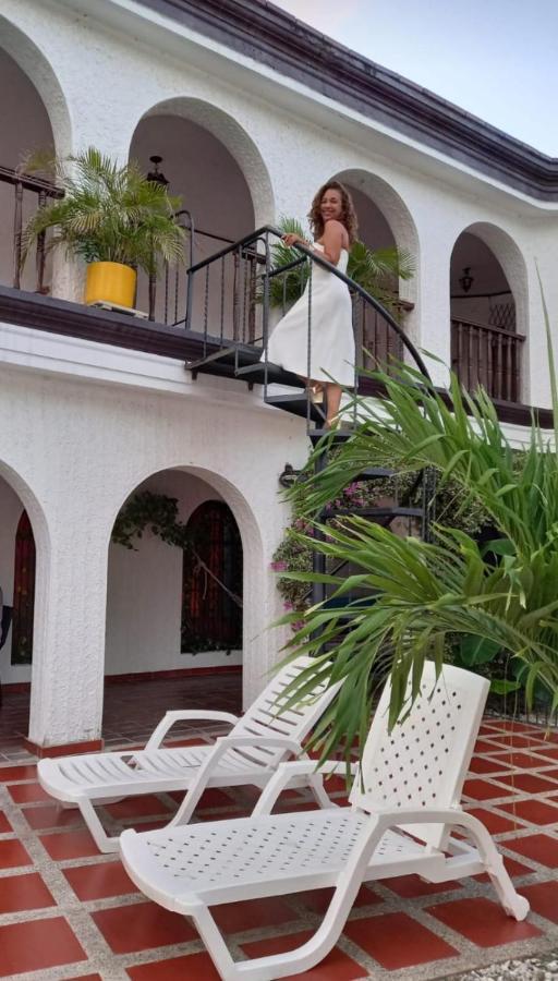 The Chill in Mansion Hostel Santa Marta Esterno foto