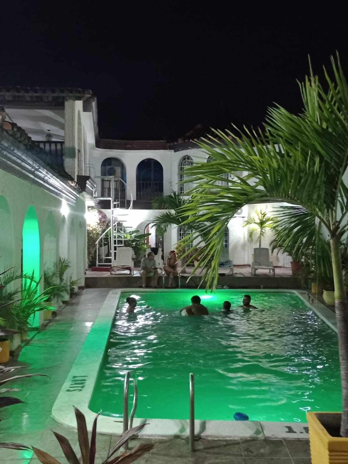 The Chill in Mansion Hostel Santa Marta Esterno foto