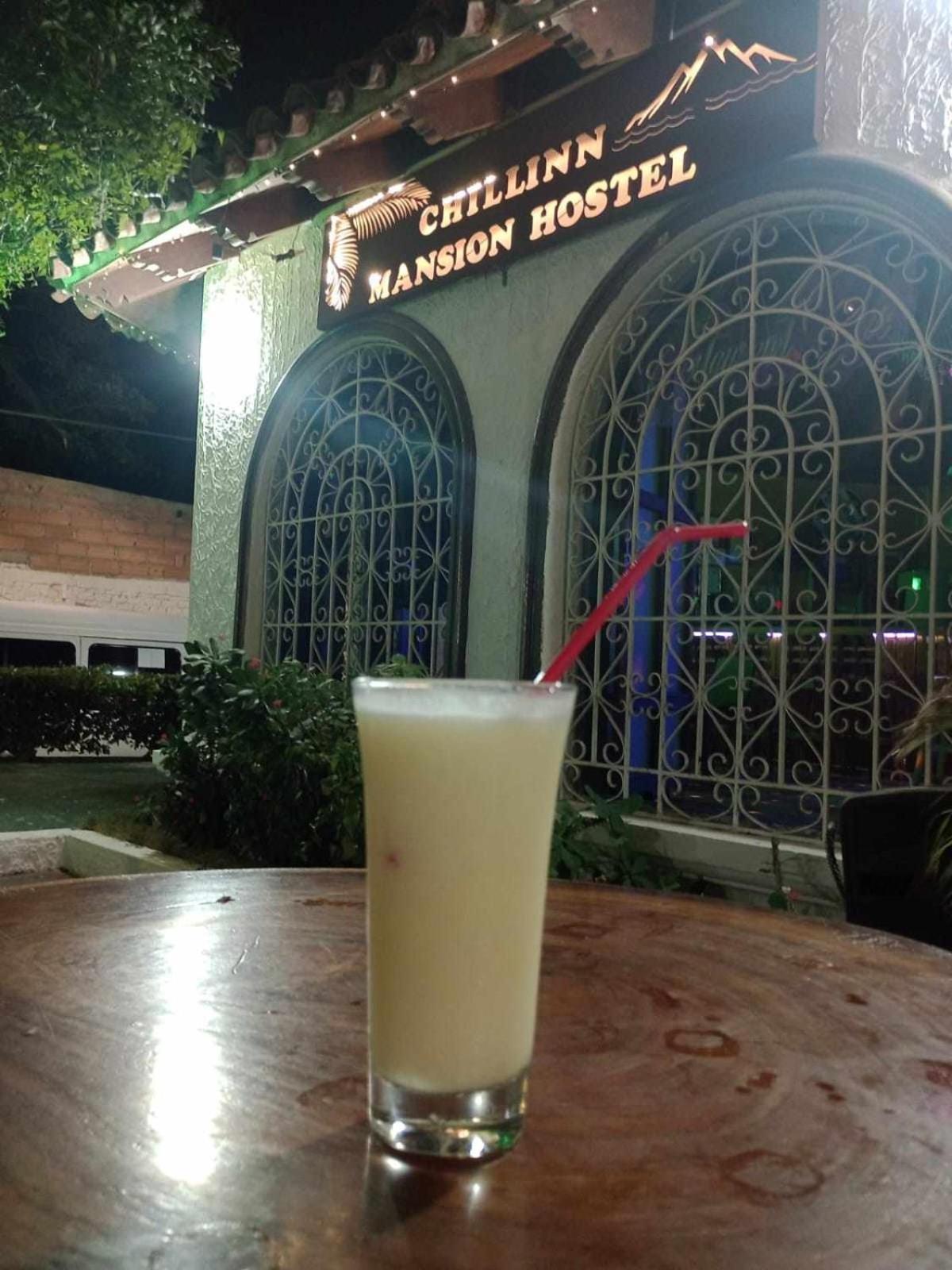 The Chill in Mansion Hostel Santa Marta Esterno foto