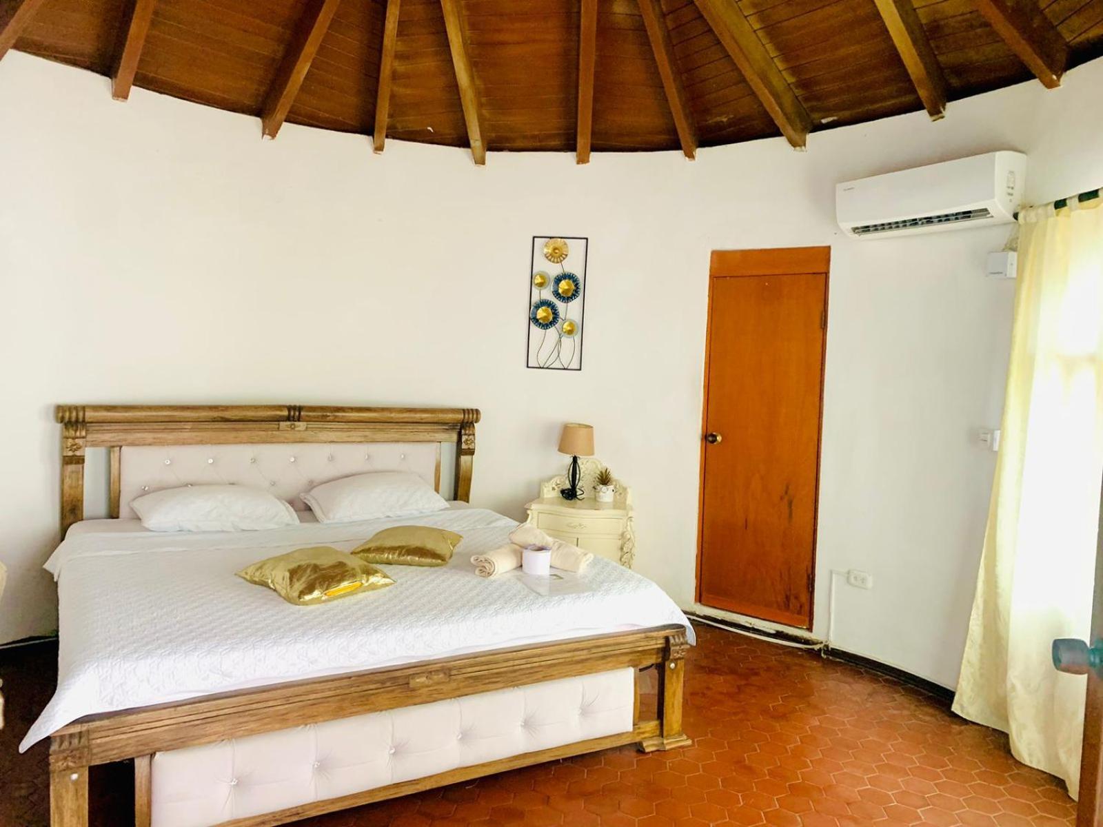 The Chill in Mansion Hostel Santa Marta Esterno foto