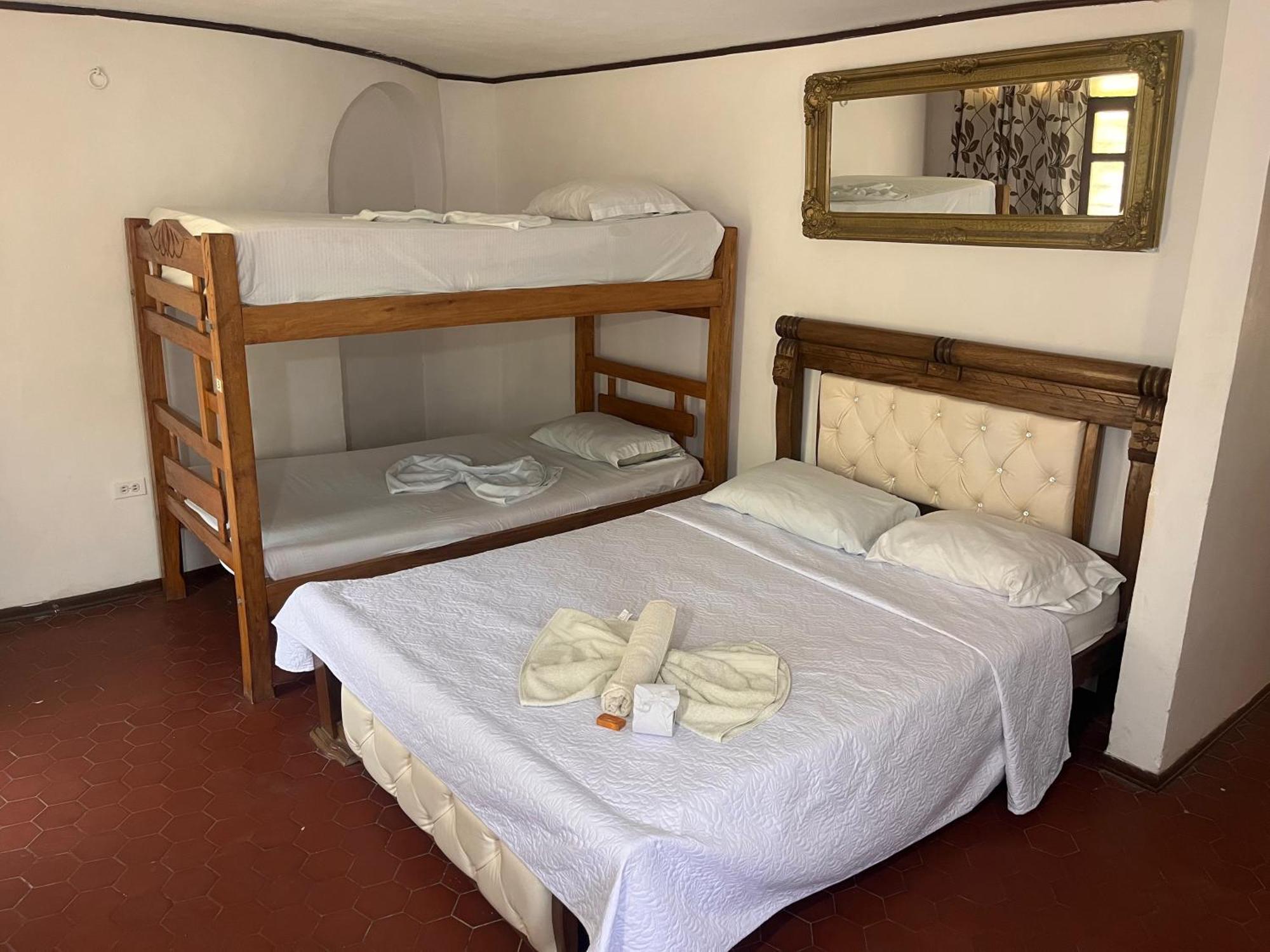 The Chill in Mansion Hostel Santa Marta Esterno foto