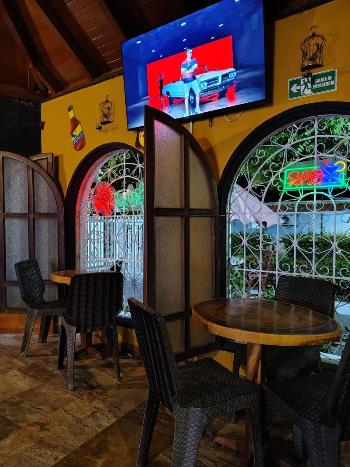 The Chill in Mansion Hostel Santa Marta Esterno foto